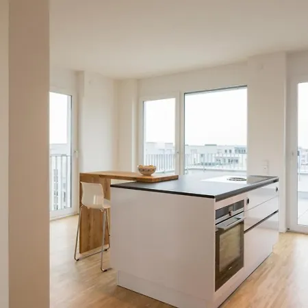 3bd Apt Messe *